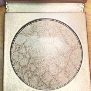 Tarte Bronzer